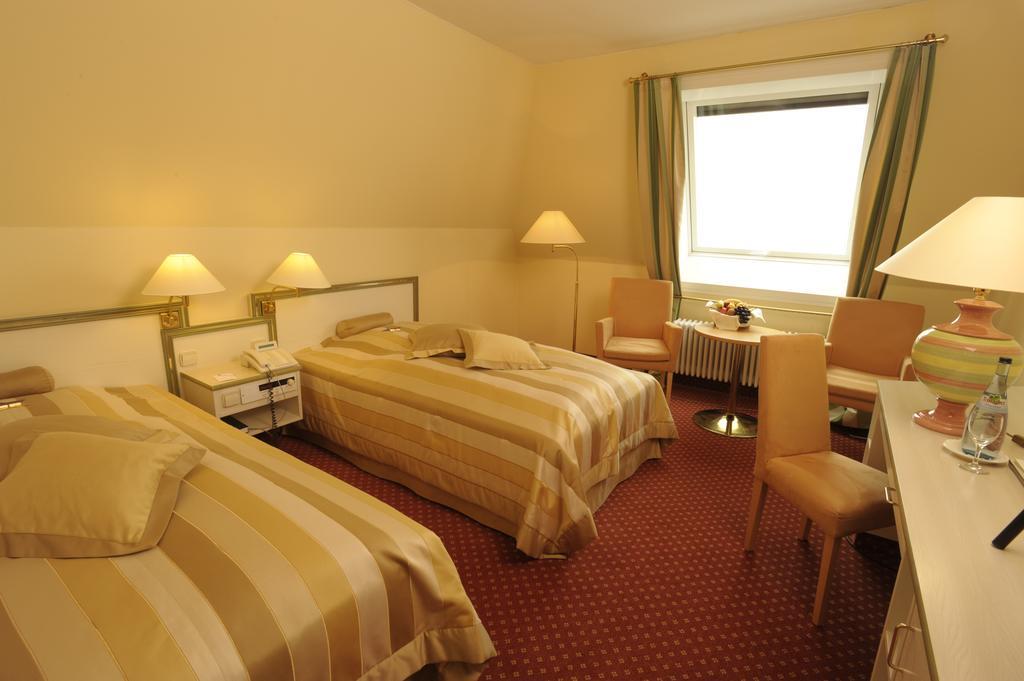 Panoramahotel Waldenburg Waldenburg  Rom bilde